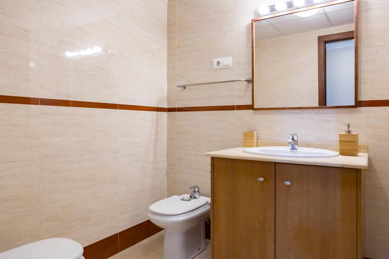 Апартаменты Apartamento Malaga Jalon Экстерьер фото